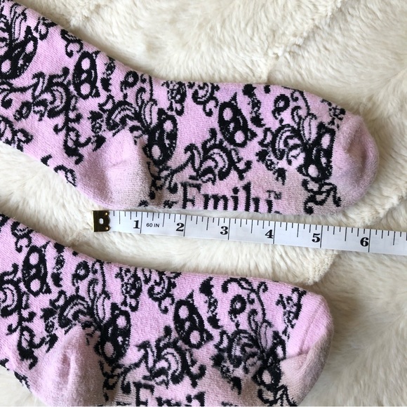Emily The Strange Y2K knee socks - vintage retro pop punk knee socks - Picture 9 of 9